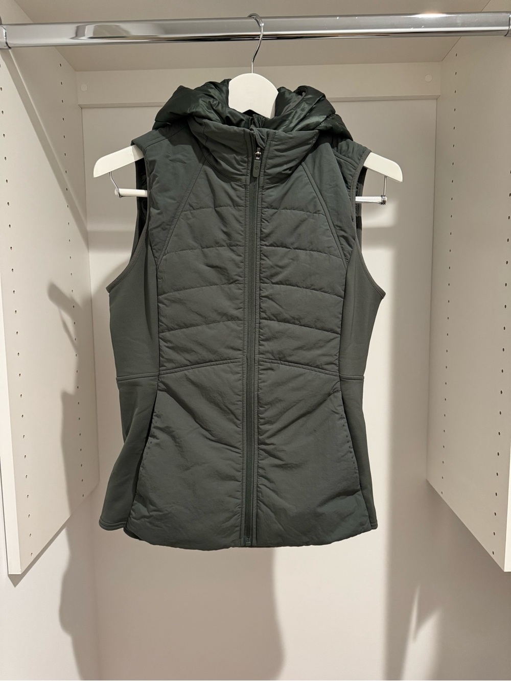 Lululemon Another Mile Running Vest in Palm Deco NEW
